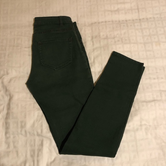 Dark green skinny jeans. Size 6. - Picture 2 of 4